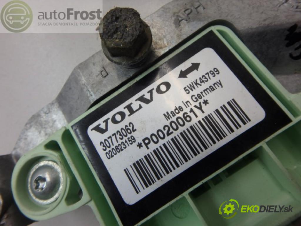 VOLVO C70 II    BRAK  senzor snímač nárazu Volvo C70 V50 30773062