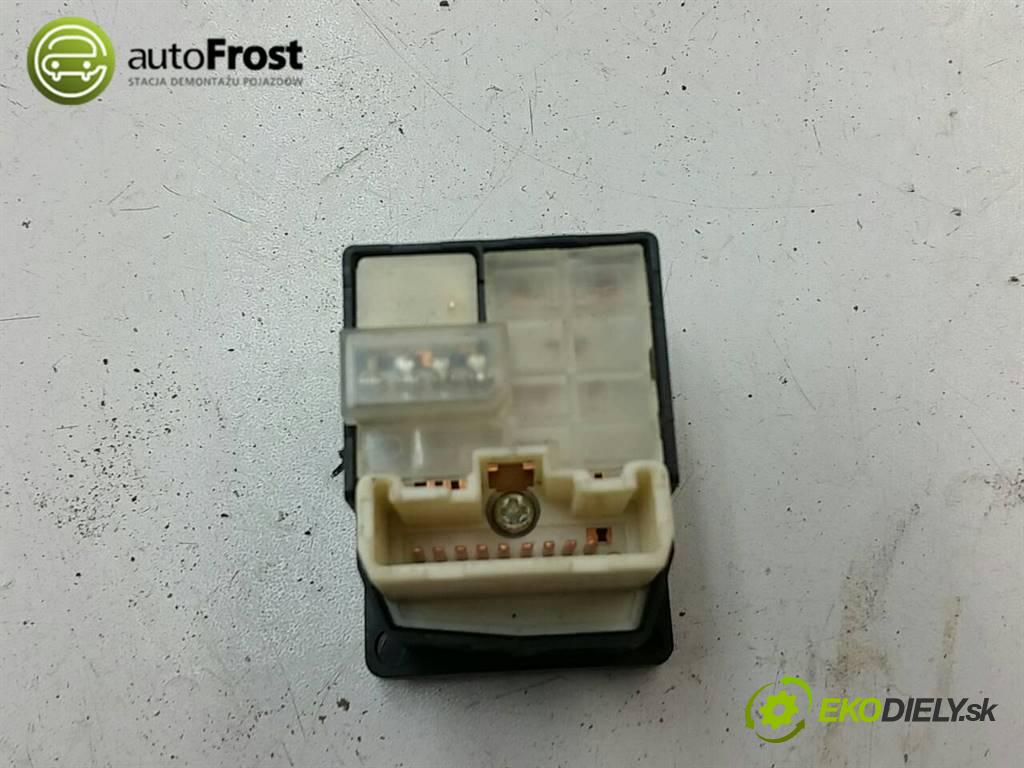 TOYOTA LAND CRUISER 120 3D 2003  120 3D 3.0 Prepínač nastavenia spätných zrkadiel 769747b (Prepínače, spínače, tlačidlá a ovládače kúrenia)