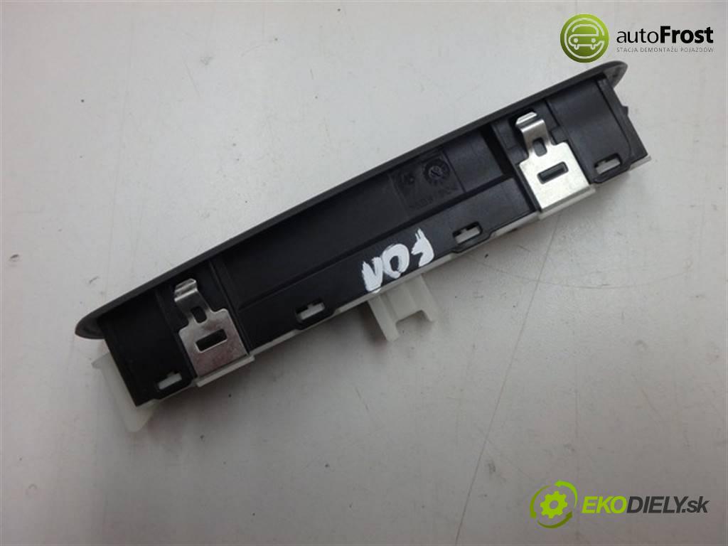 BMW 7-SERIES    F01  Prepínač sedačky 28227046