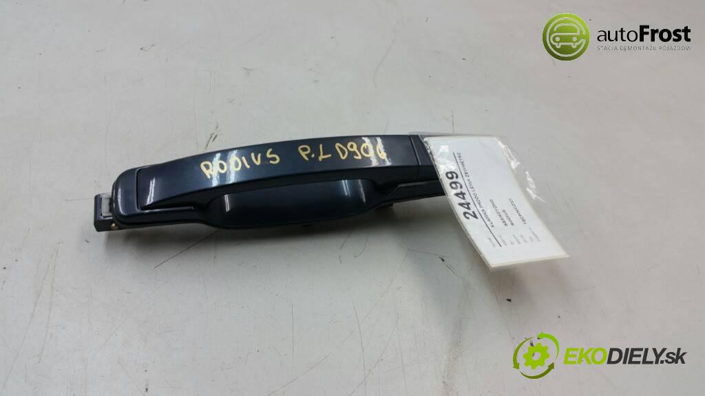 SSANGYONG RODIUS   2007 165 kW   2.7 Kľučka predný ľavá strana vonkajšia  (Vonkajšie predné ľavé)