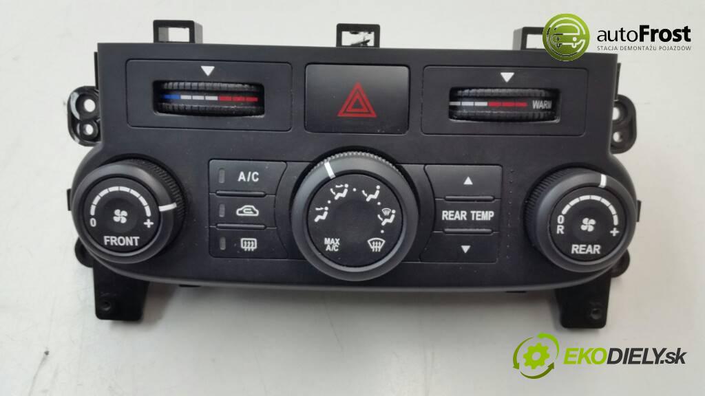 KIA CARNIVAL   2007 190 kW   2.7 Panel ovládania kúrenia  (Prepínače, spínače, tlačidlá a ovládače kúrenia)