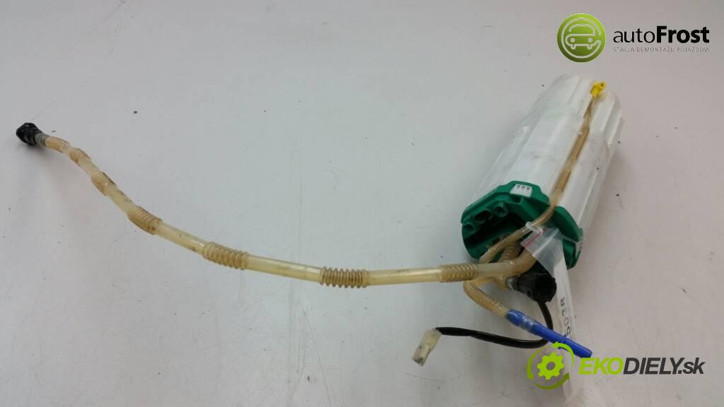 AUDI A8 D3 2008 233 kW D3 3.0 TDI Pumpa paliva vnútorná  (Palivové pumpy, čerpadlá, plaváky)