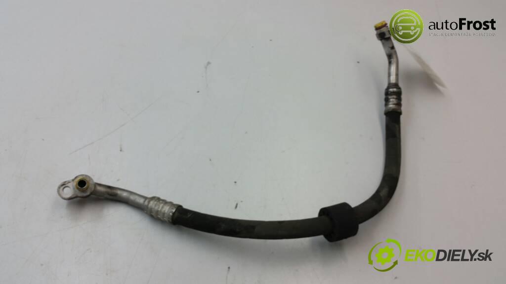 AUDI A8 D3 2008 233 kW D3 3.0 TDI rúrka klimatizácie 4E0260701 (Rúrky klimatizácie)