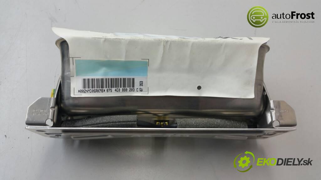 AUDI A8 D3 2008 233 kW D3 3.0 TDI AirBag - spolujazdca airbag 4E0880203C