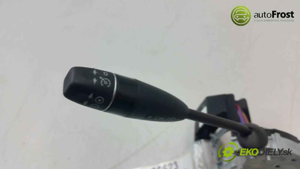 MERCEDES W221 S500 2008 388 kW S500 5.5 Prepínač kombinovaný A2215403845 (Prepínače, spínače, tlačidlá a ovládače kúrenia)