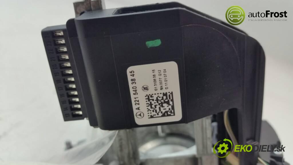 MERCEDES W221 S500 2008 388 kW S500 5.5 Prepínač kombinovaný A2215403845 (Prepínače, spínače, tlačidlá a ovládače kúrenia)