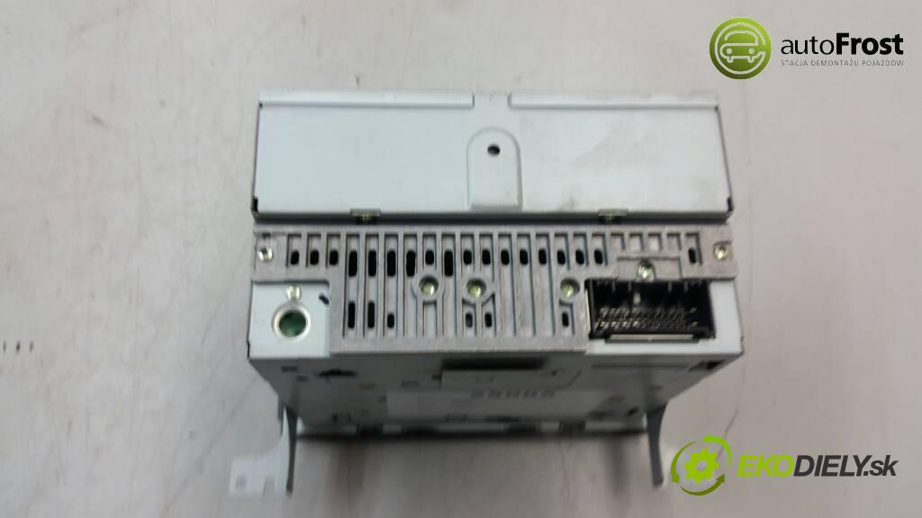 SUZUKI VITARA        RADIO 96100-2B220 (Audio zariadenia)