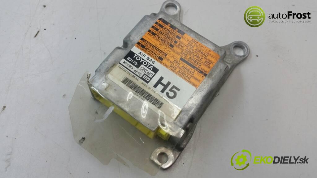 TOYOTA HILUX  2011 144 KM  3.0 senzor airbag 89170-0K090    USZKODZONY (Snímače)