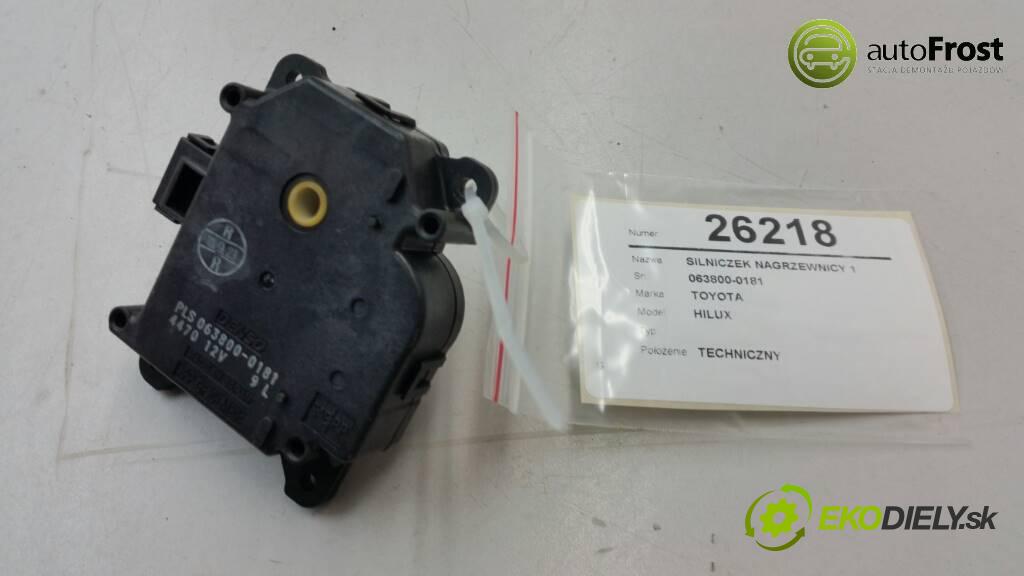TOYOTA HILUX  2011 144 KM  3.0 Motorček kúrenia 1 063800-0181