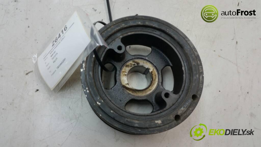 TOYOTA HILUX  2011 144 KM  3.0 kolo kolová hřídele 90918D