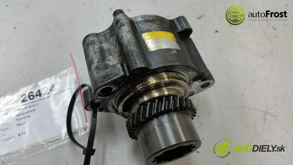 TOYOTA HILUX  2011 144 KM  3.0 pumpa oleje 29300-67020 (Olejové pumpy)