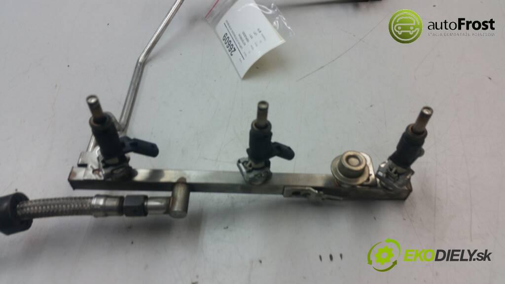 MERCEDES W211 LIFT 2006 231 kW LIFT 3.0 V6 Lišta vstrekovacia Vstrekovacie ventily A2720780249 (Vstrekovacie lišty)