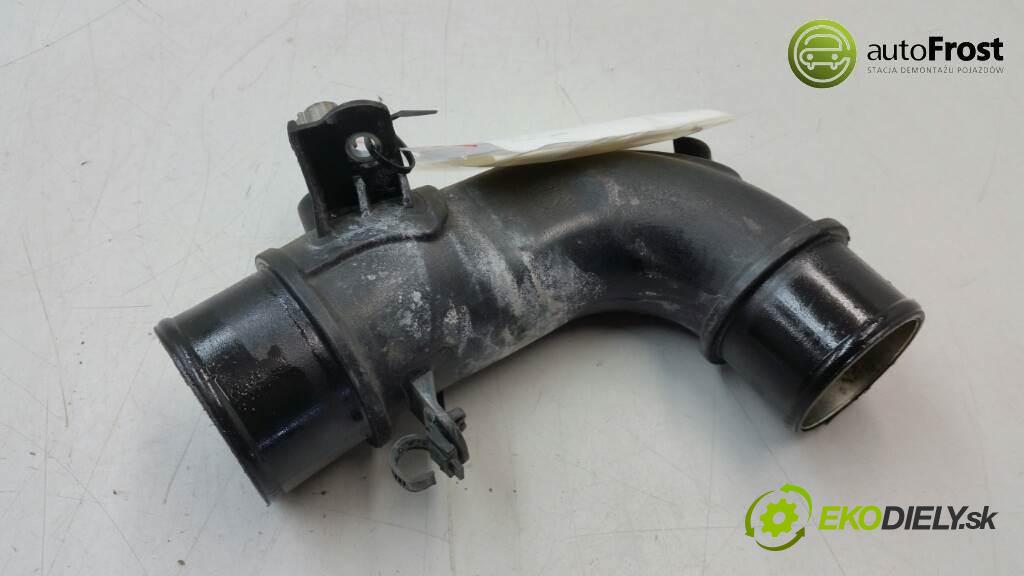 LEXUS IS 220   2006  177 KM   2.2  Rúra hadice trubka vzduchu 17309-26010 (Hadice chlazení vzduchu)