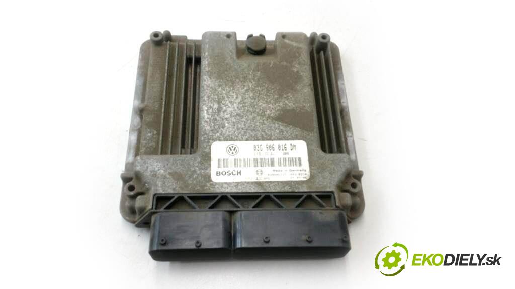 VOLKSWAGEN CADDY II 2005 105 kW II 1.9 TDI riadiaca jednotka Motor 03G906016DM  0281011882 (Riadiace jednotky)