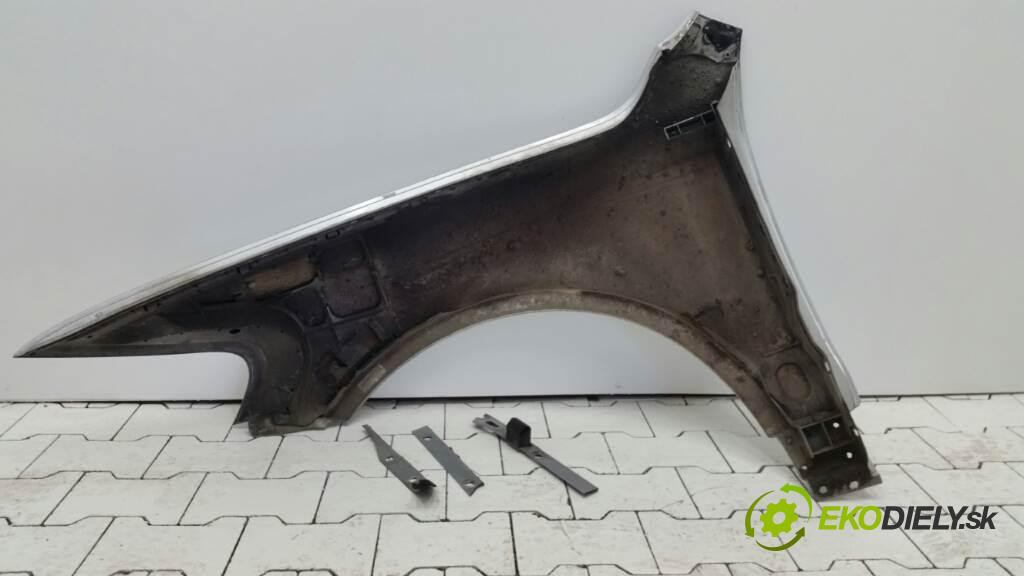 VOLKSWAGEN TOUAREG   2004 313 kW   5.0 V10 blatník přední část pravý DO POKLEJENIA