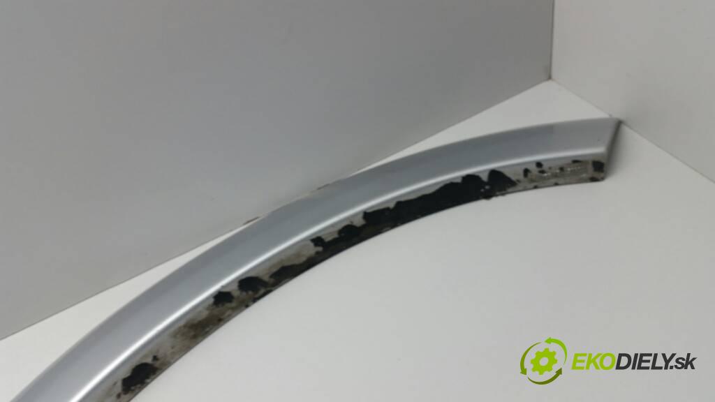 VOLKSWAGEN TOUAREG   2004 313 kW   5.0 V10 podblatník pravé predný 7L0071680 VR/2