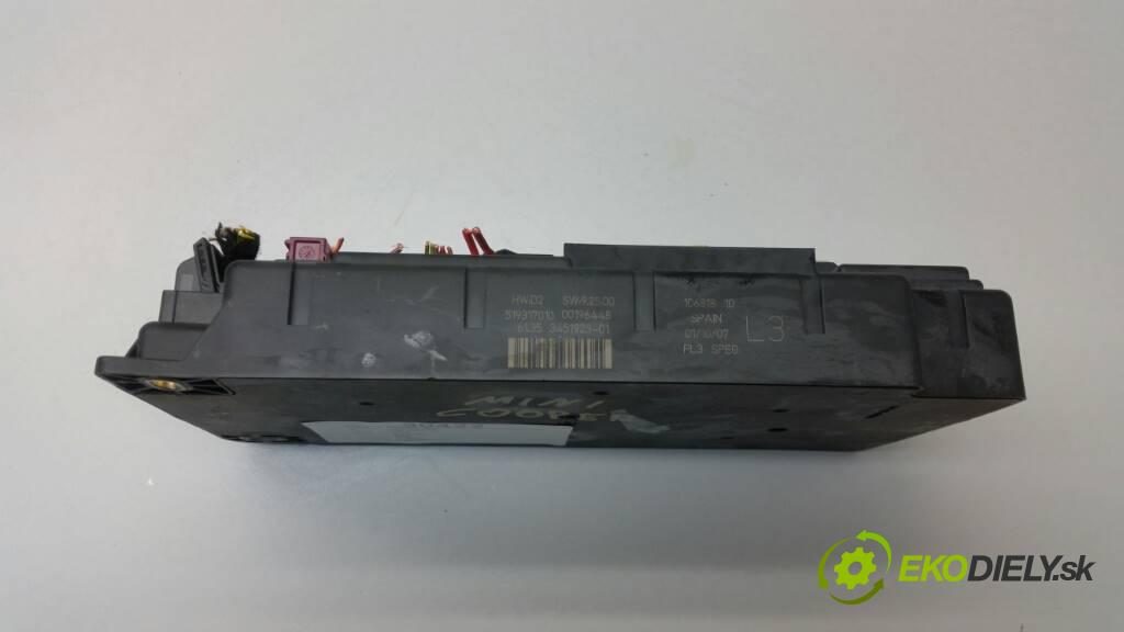 MINI COOPER R56 2007 120 kW R56 1.6 modul BSI 3451923-01 (Pojistkové skříňky)