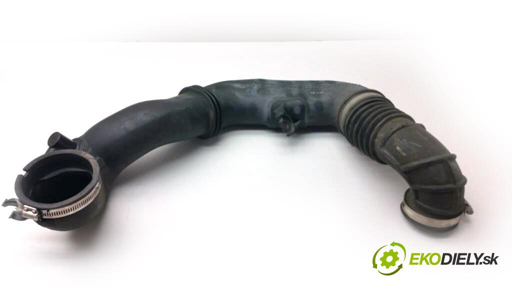 SUBARU OUTBACK III 2009 150 kW III 2.0 D BOXER Rúra hadice trubka vzduchu  (Hadice chlazení vzduchu)
