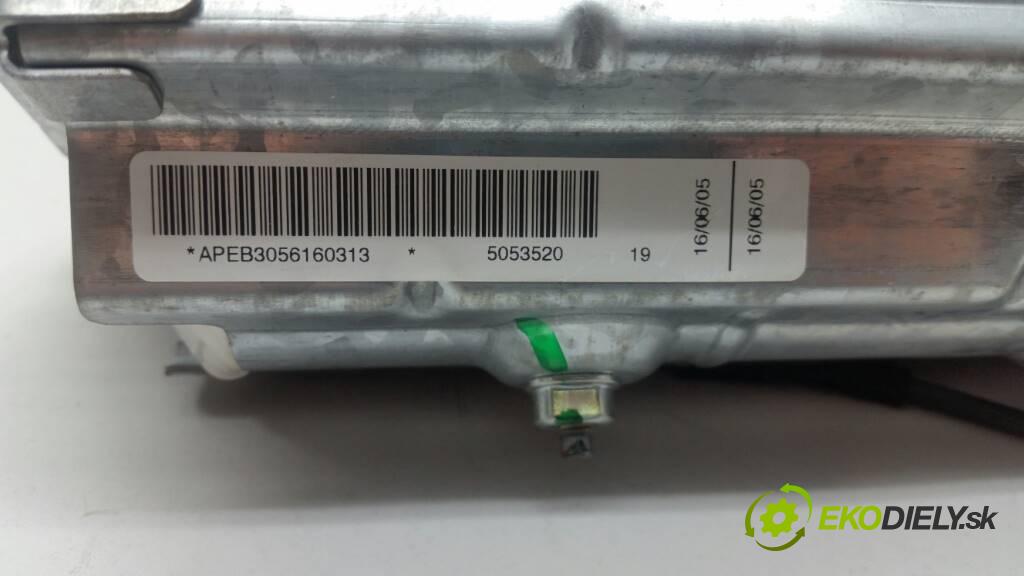 NISSAN NAVARA D40 2006 171 kW D40 2.5 DCI AirBag - spolujazdca airbag