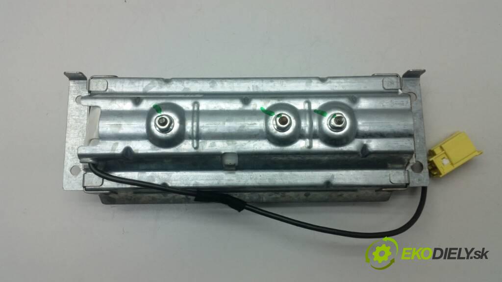 NISSAN NAVARA D40 2006 171 kW D40 2.5 DCI AirBag - spolujazdca airbag