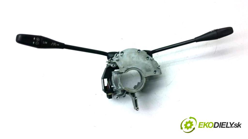 MERCEDES W211 LIFT 2009  LIFT 2.2 CDI Prepínač kombinovaný A1715402545 (Prepínače, spínače, tlačidlá a ovládače kúrenia)