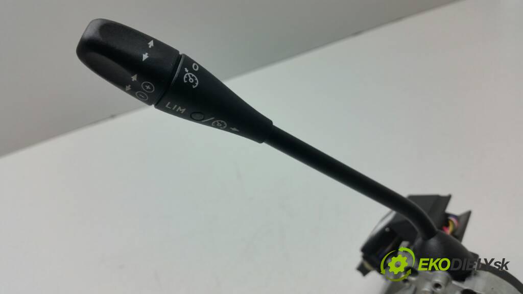 MERCEDES W211 LIFT 2009  LIFT 2.2 CDI Prepínač kombinovaný A1715402545 (Prepínače, spínače, tlačidlá a ovládače kúrenia)