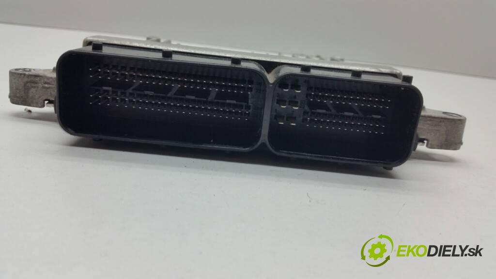 MERCEDES W211 LIFT 2009  LIFT 2.2 CDI riadiaca jednotka Motor A6461501734  A0044461540 (Riadiace jednotky)