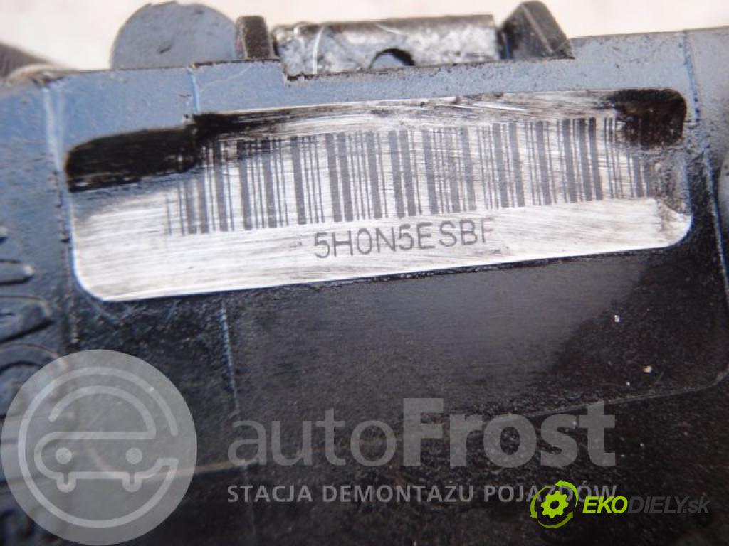 ALFA ROMEO 159    BRAK  Alfa 159 2.4 JTDM Škrtiaca klapka Motor 48CPD6