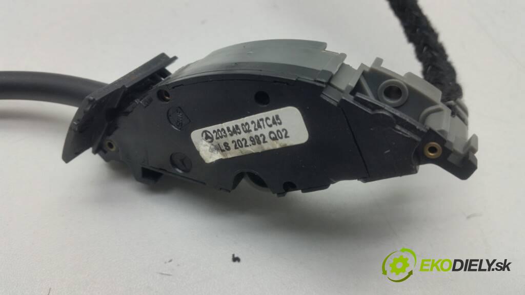 MERCEDES-BENZ C180 W203 2001 96kW W203 2.0 Prepínač tempomatu 20354502247C45