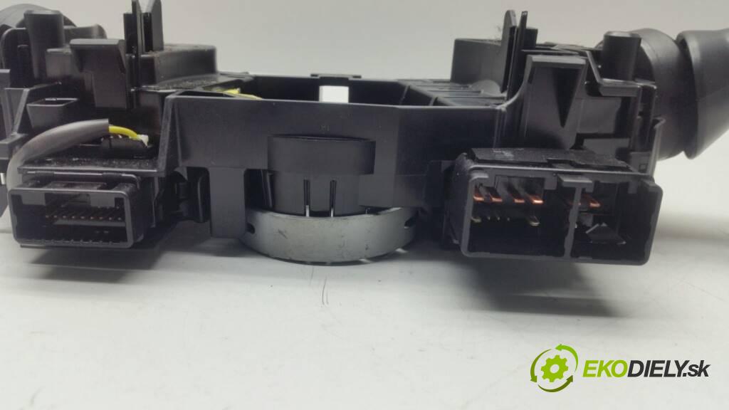 TOYOTA AVENSIS T27 2009 150 kW T27 2.2 D4D Prepínač kombinovaný 173832 (Prepínače, spínače, tlačidlá a ovládače kúrenia)