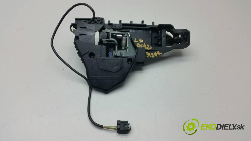 MERCEDES-BENZ GL420 CDI X164 2007 306 kW X164 4.0 Kľučka vonkajšia predný ľavá strana NUMER ZAMAZANY