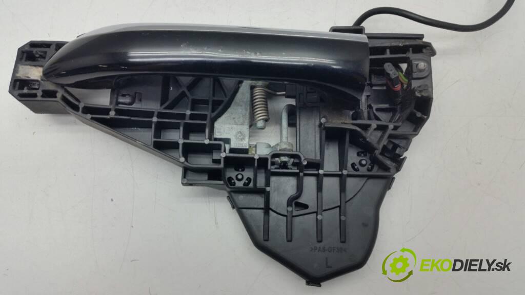 MERCEDES-BENZ GL420 CDI X164 2007 306 kW X164 4.0 Kľučka vonkajšia predný ľavá strana NUMER ZAMAZANY