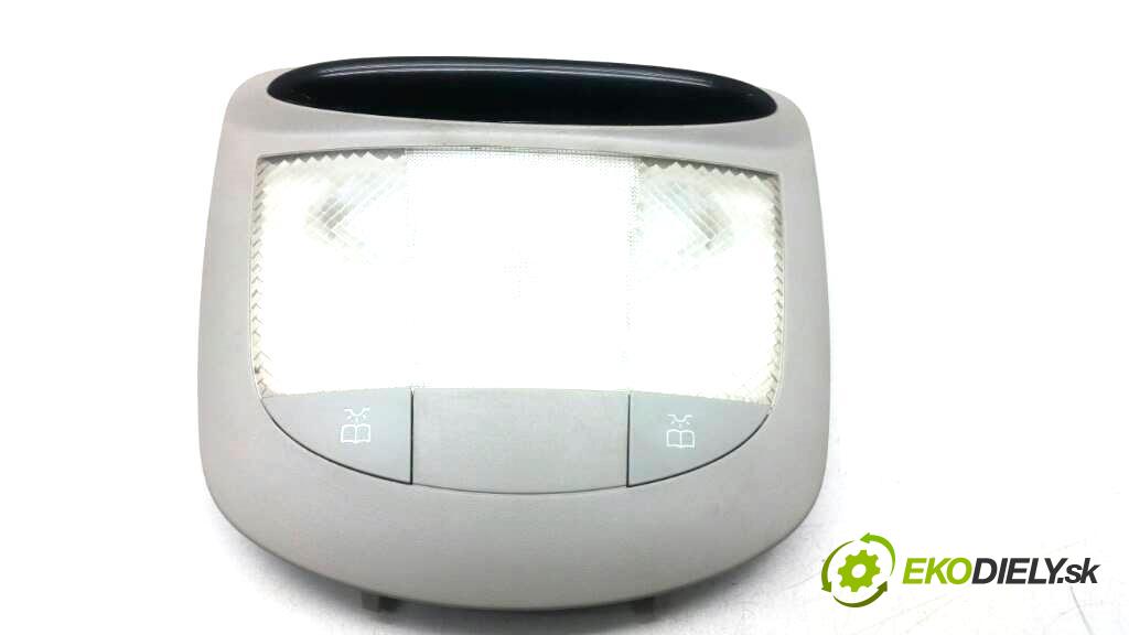 MERCEDES-BENZ GL420 CDI X164 2007 306 kW X164 4.0 svetlo A1648200423