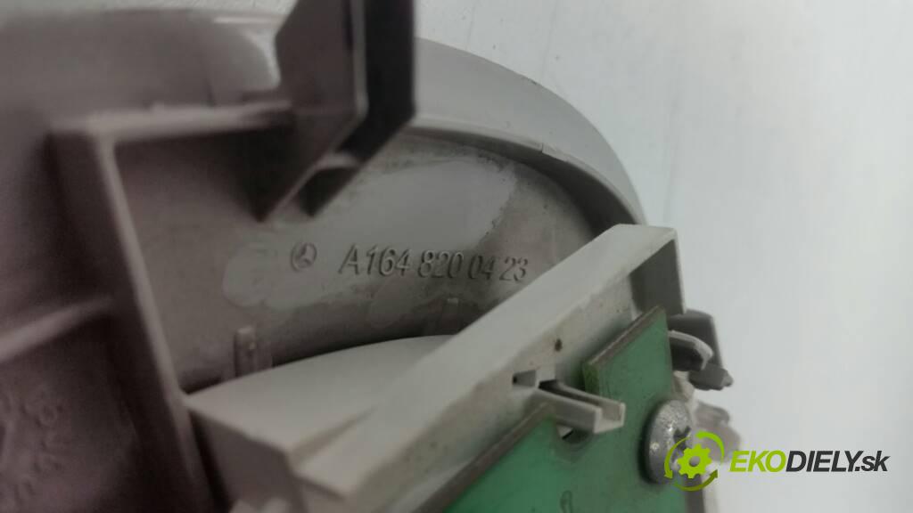 MERCEDES-BENZ GL420 CDI X164 2007 306 kW X164 4.0 svetlo A1648200423