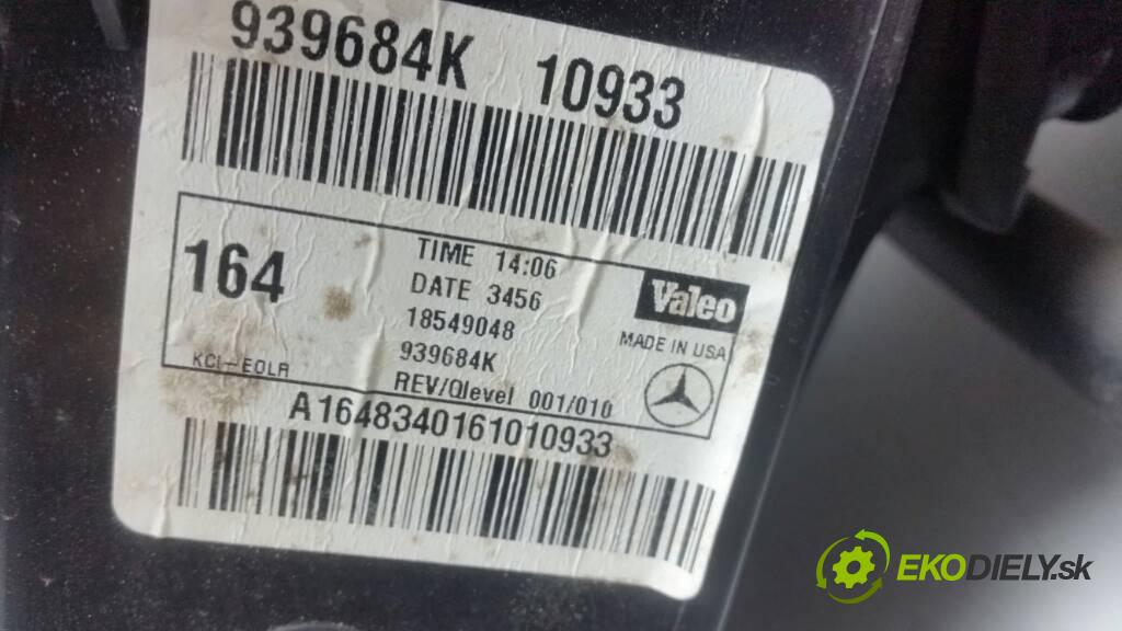 MERCEDES-BENZ GL420 CDI X164 2007 306 kW X164 4.0 Výhrevné teleso, radiátor kúrenia 939684K  A1648340161 (Radiátory kúrenia)