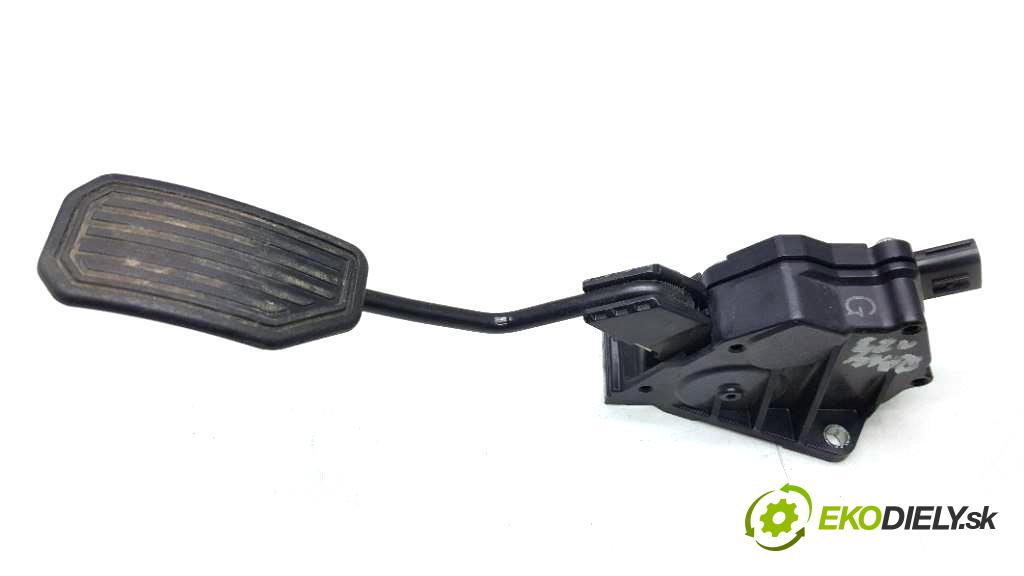TOYOTA RAV4       Potenciometer plynového pedálu 78110-42030 (Pedále)