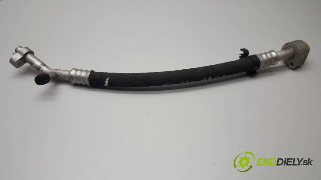 VOLKSWAGEN TOUAREG       rúrka klimatizácie 7L6820744H