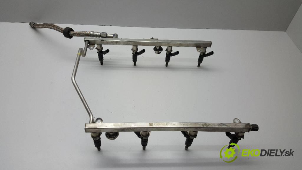 MERCEDES W221 S500 2008 388 kW S500 5.5 Lišta vstrekovacia A2730700795 (Vstrekovacie lišty)