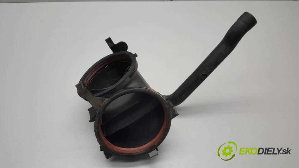 MERCEDES W221 S500 2008 388 kW S500 5.5 Rúra hadice trubka vzduchu DOLOT A0041539728 (Hadice chlazení vzduchu)