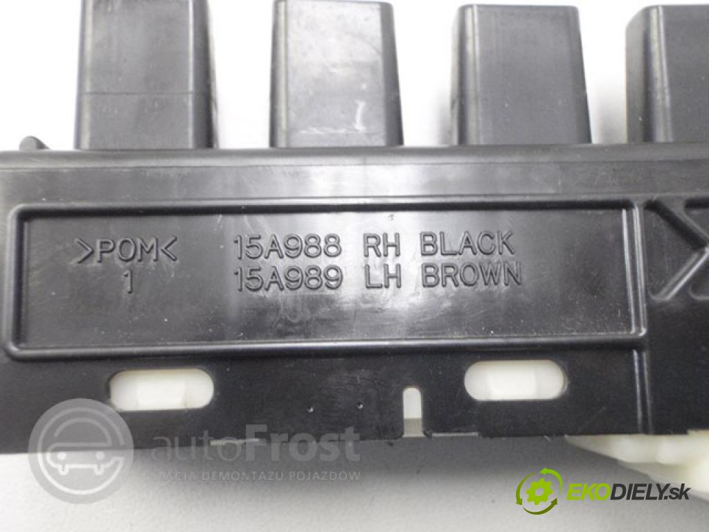 LEXUS IS 220    BRAK  prepínač Sedadlo pravy Lexus IS D