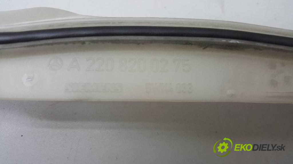 MERCEDES S KLASA W220 S320CDI 2001 197 kW W220 S320CDI 3222,00 Zosilňovač antenový A2208200275 (Zosilňovače)