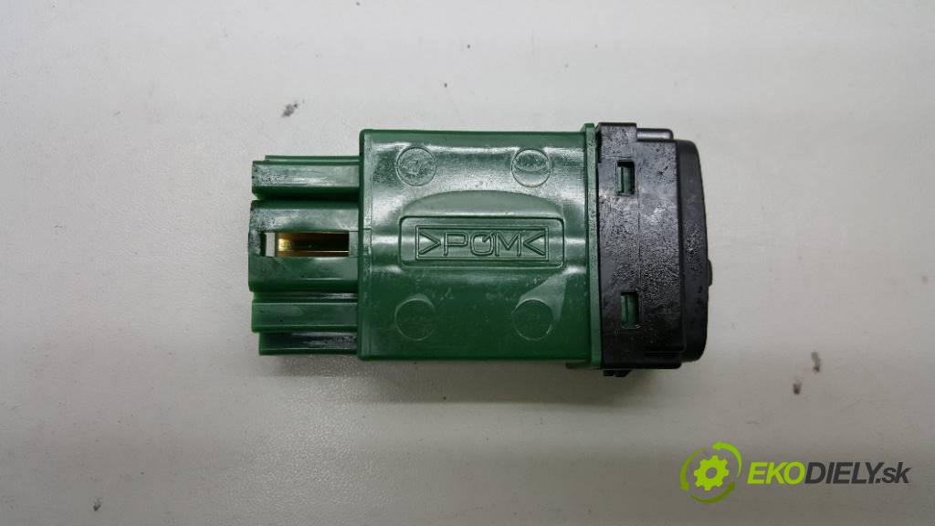 MITSUBISHI ASX   2015 117 kW   1590,00 Prepínač nastavenia svetiel  (Prepínače, spínače, tlačidlá a ovládače kúrenia)