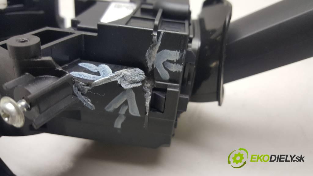 OPEL ZAFIRA C TOURER  2013 130 kW C TOURER  1956,00 Prepínač kombinovaný 20941129   20941131 (Prepínače, spínače, tlačidlá a ovládače kúrenia)