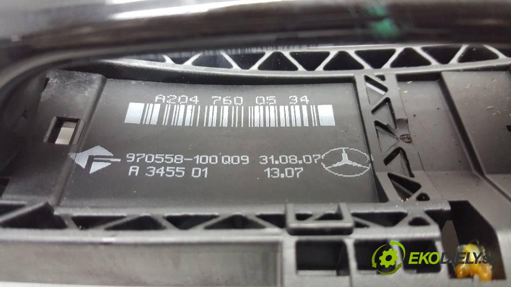 MERCEDES-BENZ C220 CDI W204 2007 136 kW W204 2148 Kľučka vonkajšia predný ľavá strana A2047600534