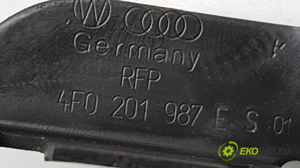 AUDI A6 C6 2004 224 kW C6 3.0 TDI Obal filtra paliva 4F0201987E