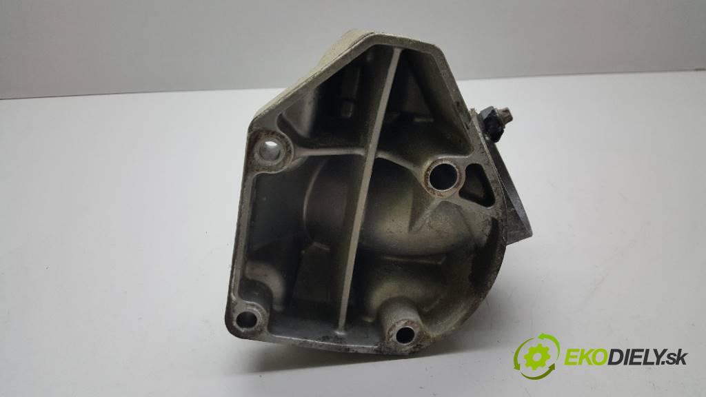 MERCEDES-BENZ C220 CDI W204 2007 136 kW W204 2148 Držiak AirBag A6462230604