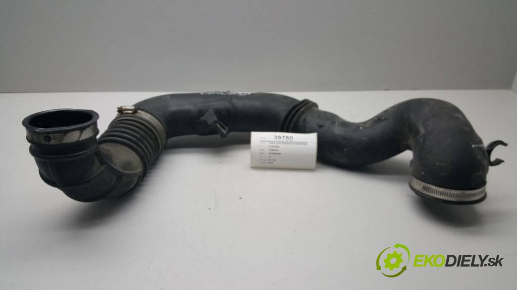 SUBARU FORESTER III 2010 147 kW III 2.0 Rúra hadice trubka vzduchu A12AG05 (Hadice chlazení vzduchu)