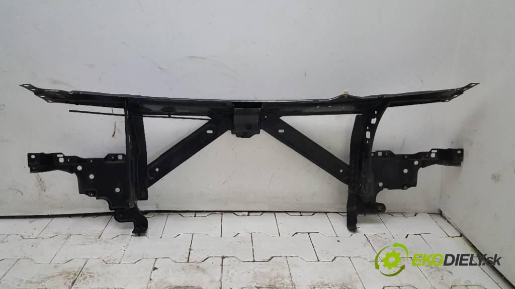SEAT CORDOBA SX    1.9 TDI  Držiak predný  (Výstuhy predné)
