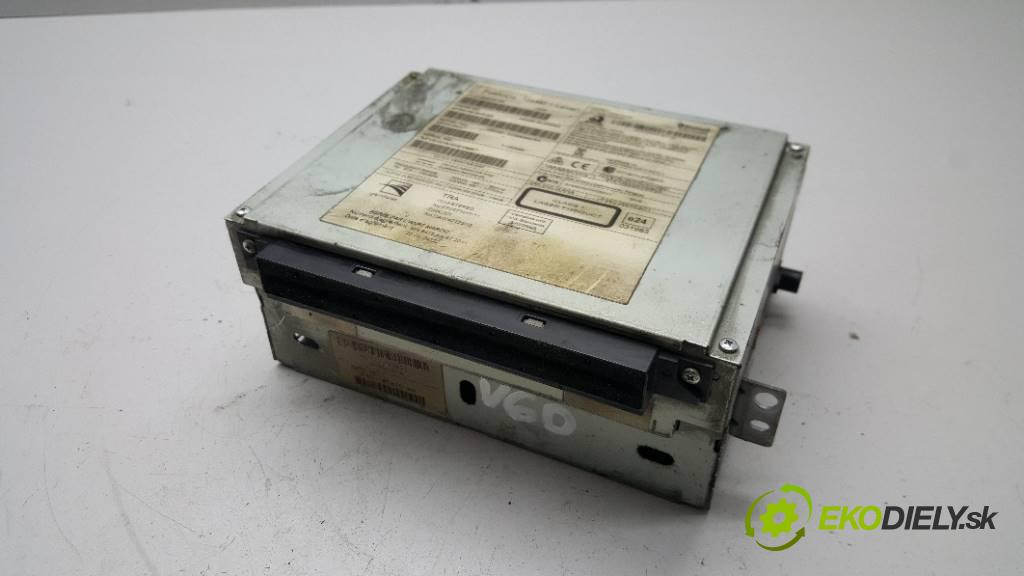 VOLVO V 60  2012 114 kW   1560,00 ccm RADIO 31358278AA  CF6N-18C815-AA   (Audio zariadenia)