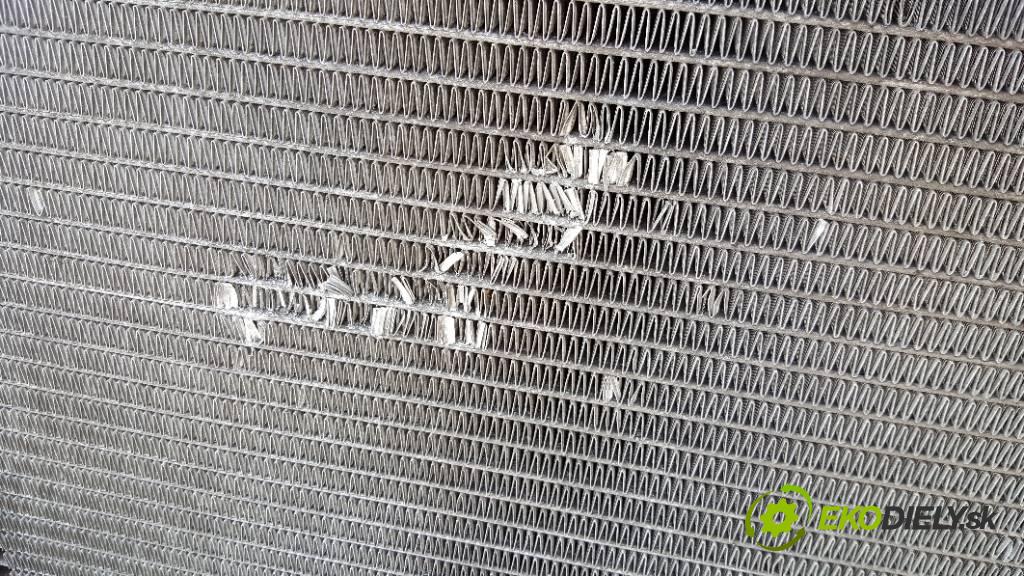 MERCEDES SPRINTER 905 1999 122 kW 905 2.9 TD 312 Chladič vody A9015003300   848613B    (Chladiče vody)